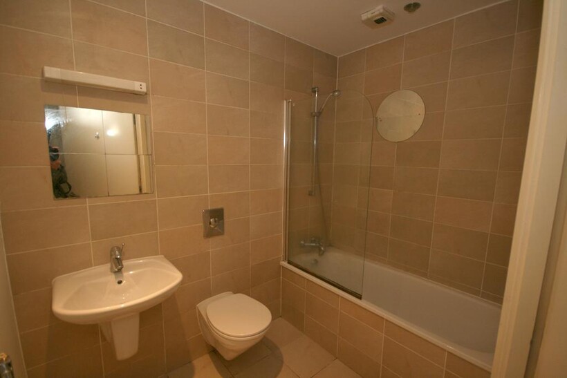 Ecclesall Road, Sheffield S11 2 bed apartment to rent - £785 pcm (£181 pw)