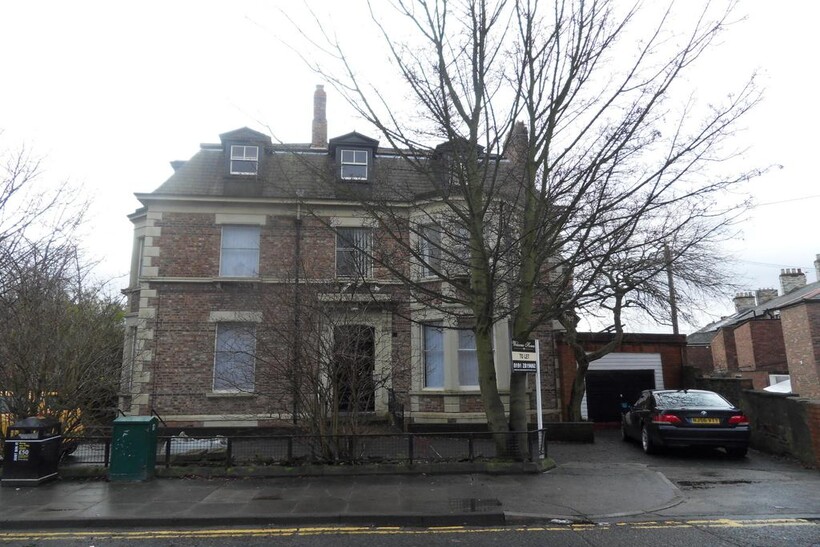 House share room for rent