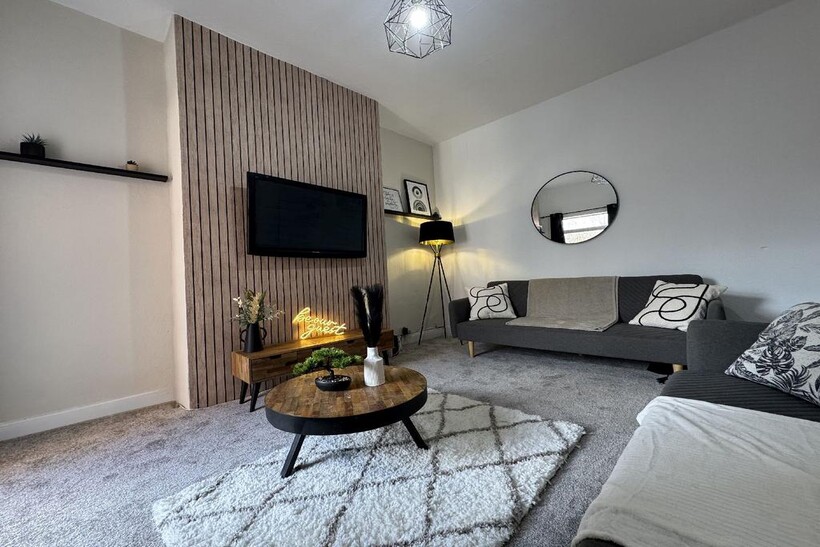 Birmingham B29 1 bed in a house share to rent - £426 pcm (£98 pw)