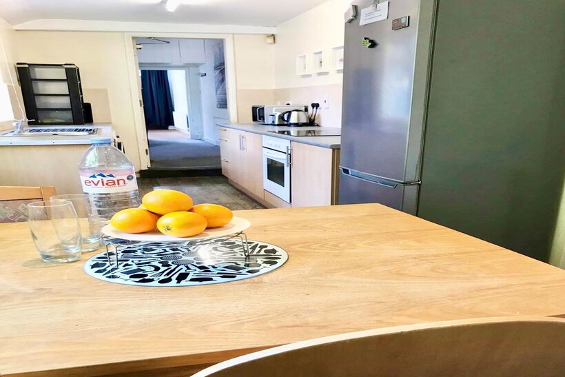 Nottingham NG7 3 bed house to rent - £391 pcm (£90 pw)
