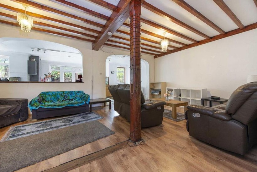 Cobham Road, London N22 4 bed terraced house to rent - £3,950 pcm (£912 pw)