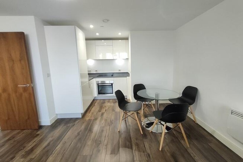 Broad Street, Birmingham B15 1 bed apartment to rent - £960 pcm (£222 pw)