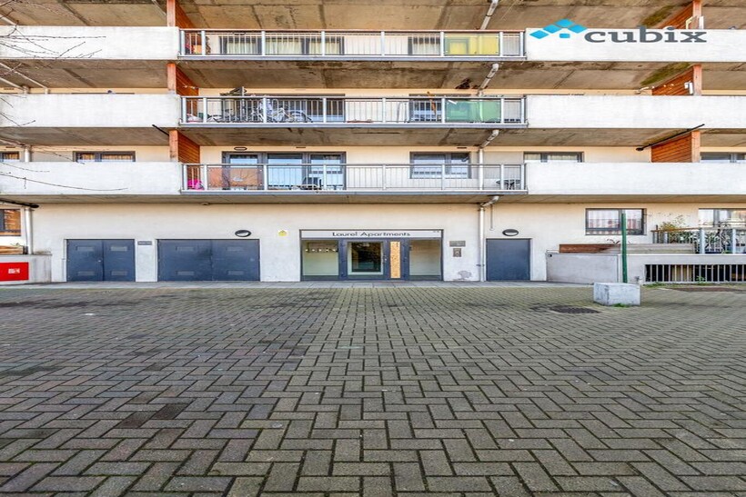 Townsend Street, London SE17 2 bed flat to rent - £2,396 pcm (£553 pw)