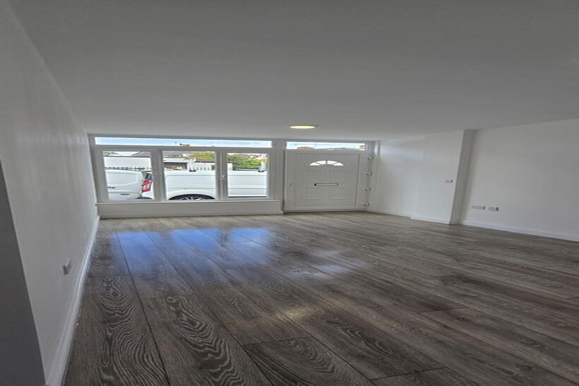 Nelson Road, Twickenham TW2 1 bed flat to rent - £1,430 pcm (£330 pw)