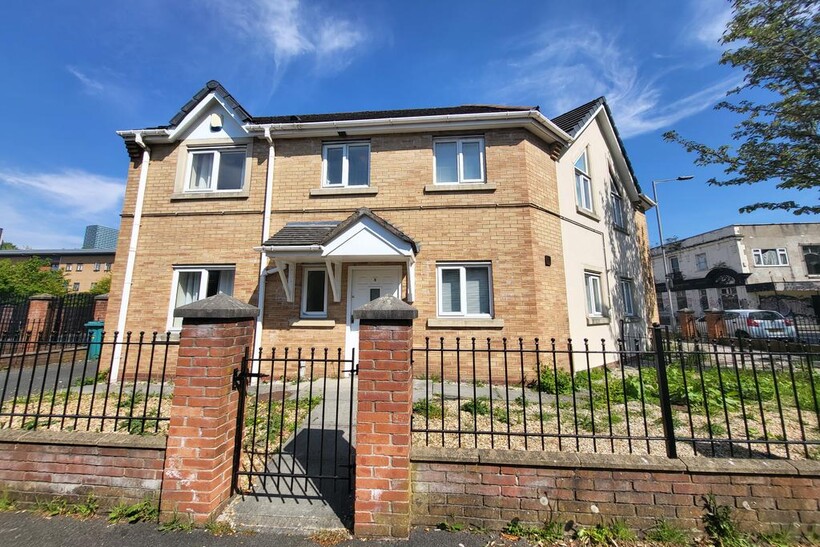 3 Bedroom Semi Detached for Sale