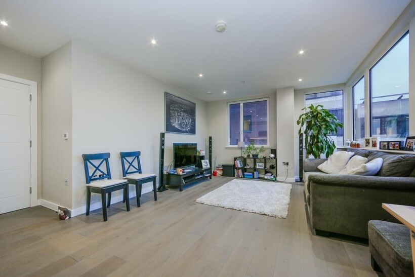 Broadway House, Bromley BR1 2 bed apartment to rent - £1,990 pcm (£459 pw)