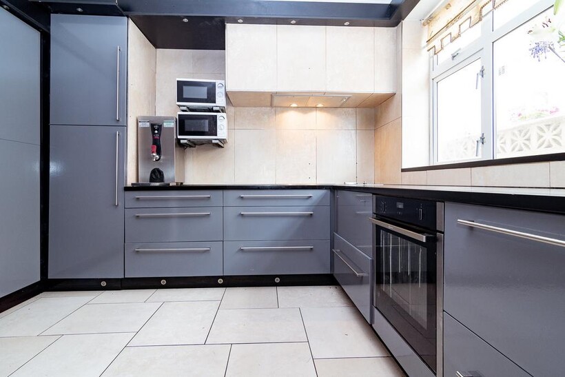 Constitution Hill Road, Parkstone, BH14 1 bed in a house share to rent - £780 pcm (£180 pw)