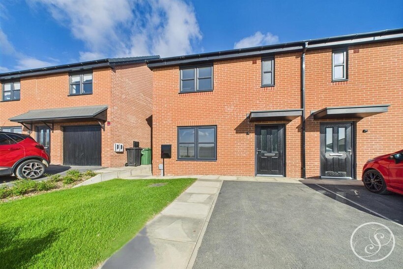 CAM02071 G0-PR0674-STILL020.jpg