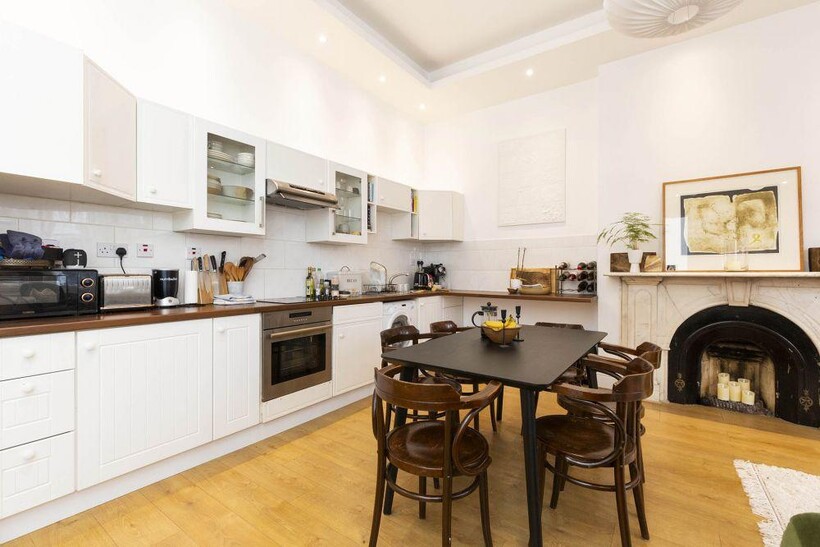 NW6 2 bed flat to rent - £2,448 pcm (£565 pw)