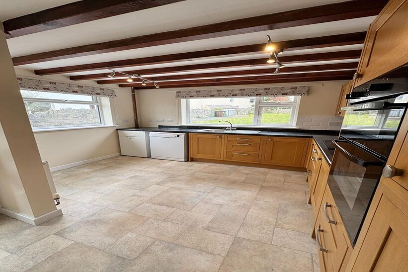 Morfa Nefyn, Pwllheli LL53 2 bed terraced house to rent - £815 pcm (£188 pw)