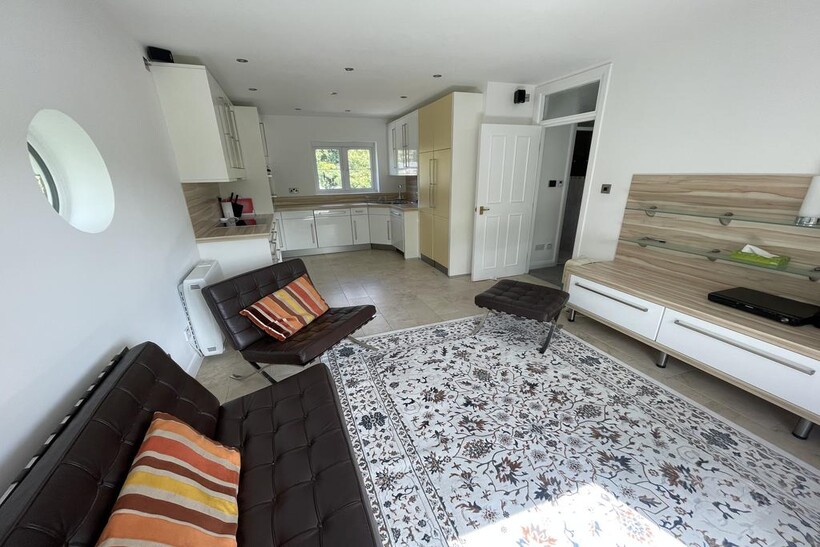 St Josephs Vale 2 bed flat to rent - £1,925 pcm (£444 pw)