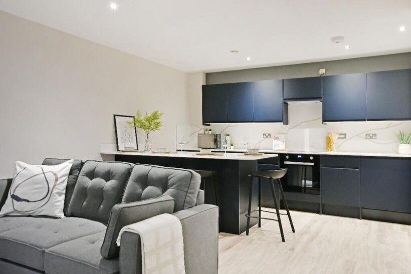 Broomgrove Road, Sheffield S10 3 bed property to rent - £442 pcm (£102 pw)