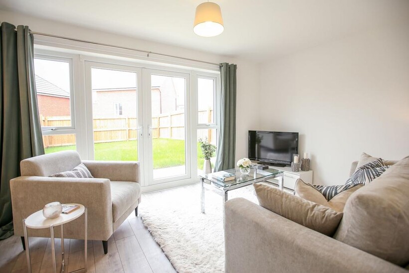 at Swan Grange, 22 Hollyhock Way LN6 3 bed house to rent - £1,235 pcm (£285 pw)