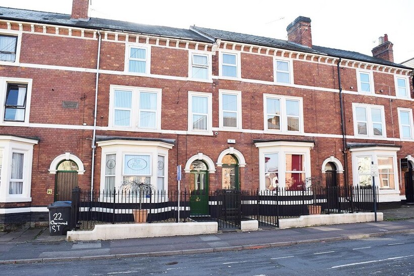 Room to Let,  Charnwood Street... 1 bed terraced house to rent - £430 pcm (£99 pw)