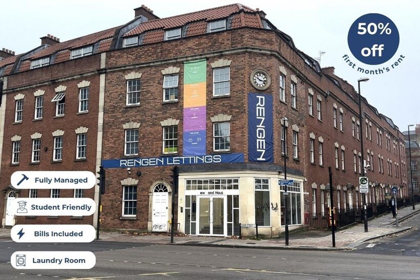 Beautifully presented front of the property fea...