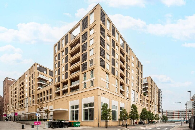 Sherrington Court, E16, Royal Docks... 1 bed flat to rent - £2,817 pcm (£650 pw)