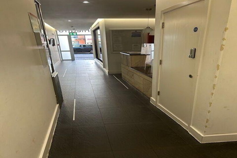 Creek Road, London SE8 2 bed flat to rent - £2,075 pcm (£479 pw)