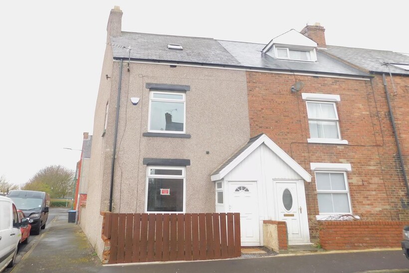 Neale Street, Ferryhill DL17 3 bed terraced house to rent - £595 pcm (£137 pw)
