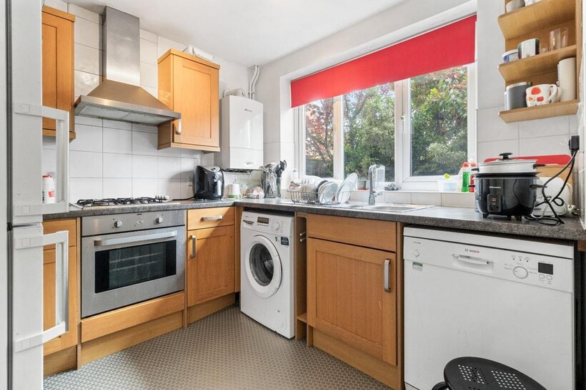 Available NOW - 1 Room - Arboretum... 4 bed semi-detached house to rent - £720 pcm (£166 pw)