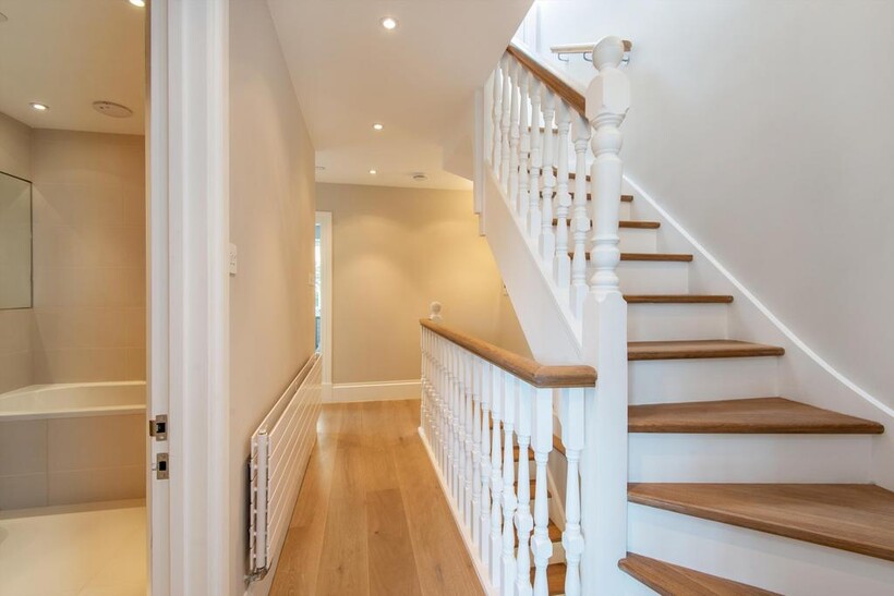Stanhope Gardens, Highgate, London, N6 6 bed detached house to rent - £8,996 pcm (£2,076 pw)