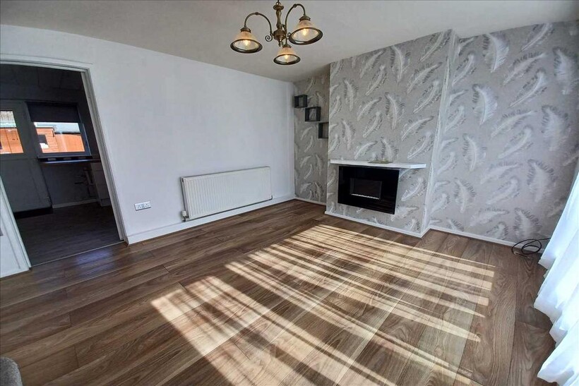 Lothian Place, Bispham 2 bed house to rent - £795 pcm (£183 pw)