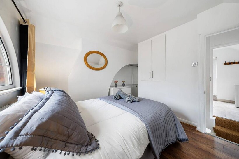Agincourt Road, Hampstead, London, NW3 4 bed house to rent - £11,267 pcm (£2,600 pw)