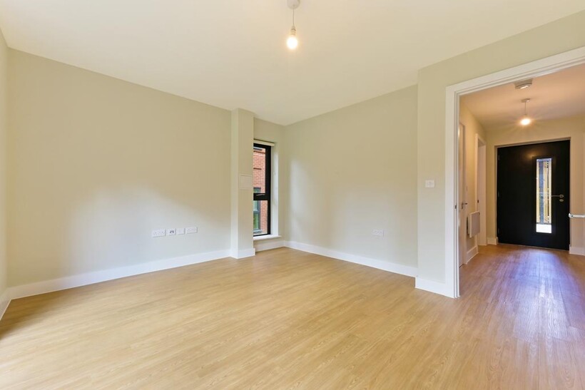 Weavers Yard, Newbury Newbury RG14 3 bed house to rent - £2,070 pcm (£478 pw)