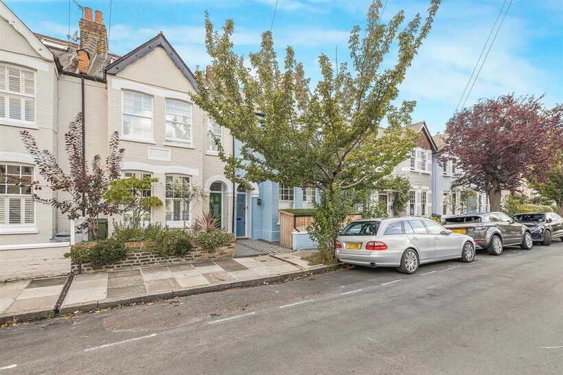 First Avenue, London 4 bed terraced house to rent - £6,250 pcm (£1,442 pw)