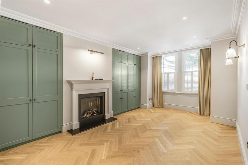 First Avenue, London 4 bed terraced house to rent - £6,250 pcm (£1,442 pw)