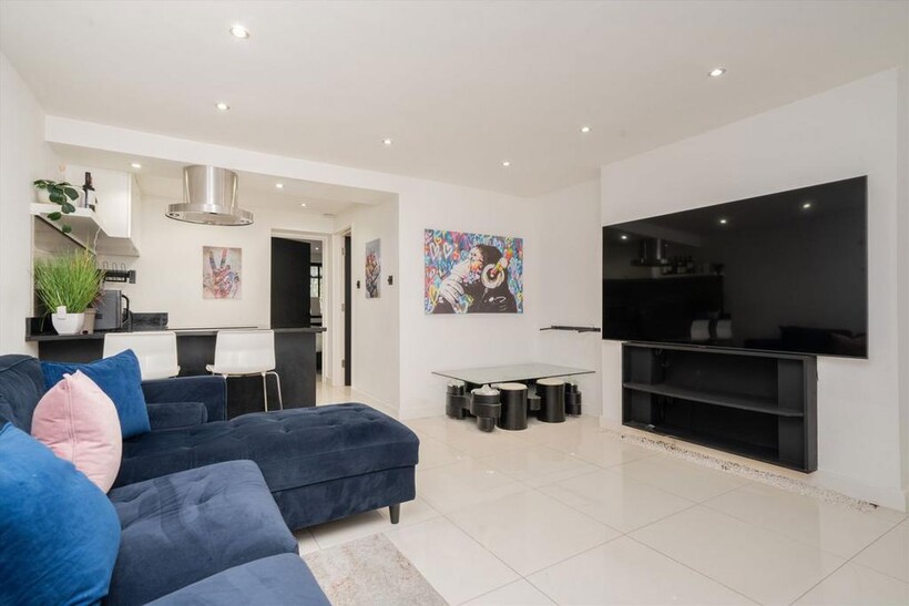 Shirland Road, Maida Vale W9 1 bed flat to rent - £2,548 pcm (£588 pw)