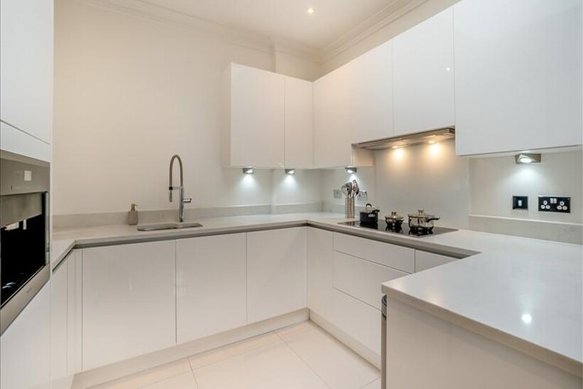 Rainville Road, London W6 2 bed apartment to rent - £4,377 pcm (£1,010 pw)
