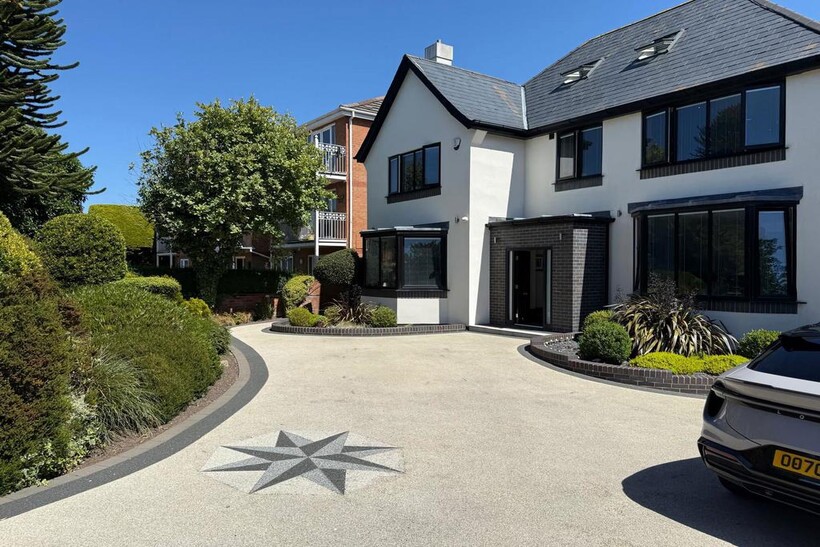 Lulworth Road, Southport PR8 5 bed detached house to rent - £216,667 pcm (£50,000 pw)