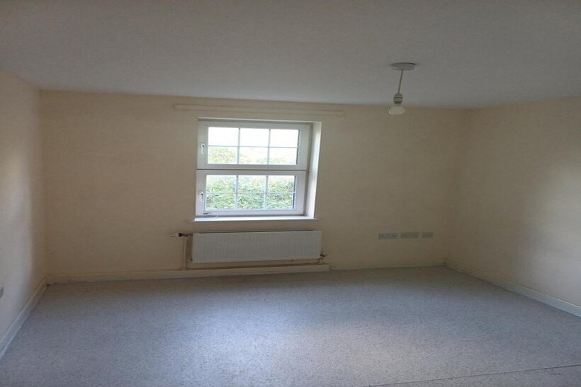 Bagshawe Court, Farley Fields LU1 2 bed flat to rent - £1,037 pcm (£239 pw)