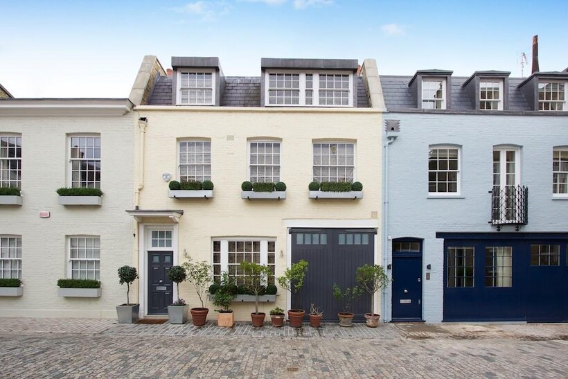 Wilton Row, Belgravia, London, SW1X 3 bed terraced house to rent - £14,950 pcm (£3,450 pw)