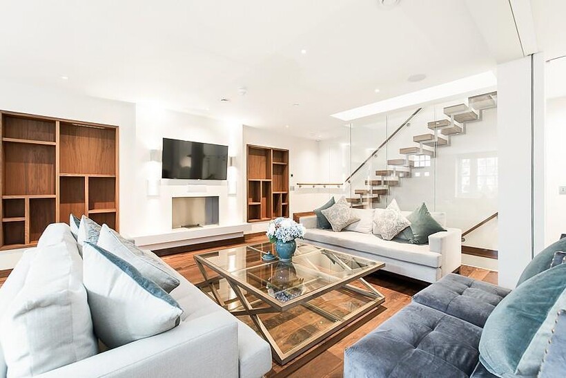 Wilton Row, Belgravia, London, SW1X 3 bed terraced house to rent - £14,950 pcm (£3,450 pw)
