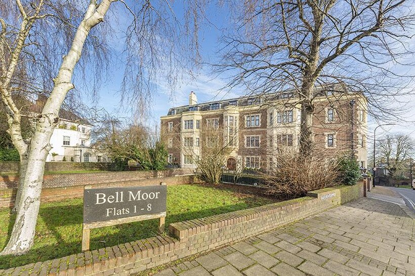 East Heath Road, London NW3 4 bed flat to rent - £7,750 pcm (£1,788 pw)
