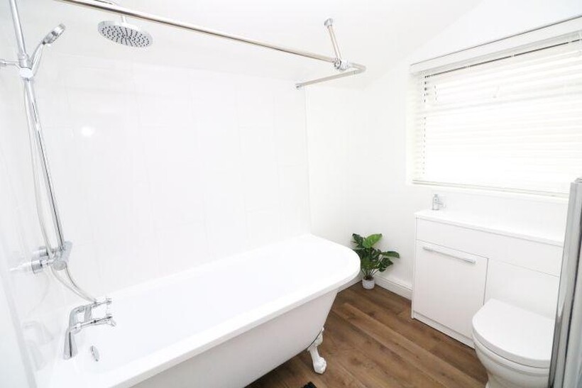 Court Lodge Road, Gillingham 3 bed terraced house to rent - £1,199 pcm (£277 pw)