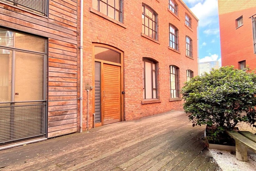 L4c VW1u BJU6suo Sz 6 C y Q.jpg