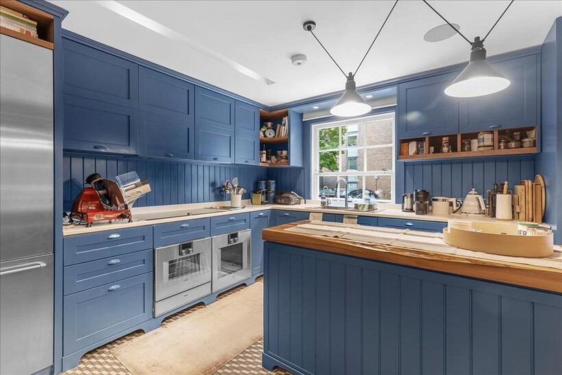 Vicarage, Gate, London, W8 4 bed house to rent - £27,950 pcm (£6,450 pw)