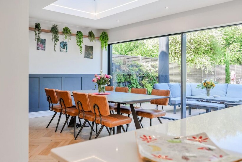 Kings Drive, Surbiton KT5 5 bed semi-detached house to rent - £5,750 pcm (£1,327 pw)