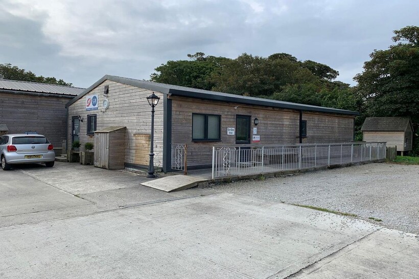 Redruth, TR16 4QG House to rent - £250 pcm (£58 pw)