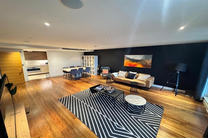 Whats App Image 2025-09-11 at 11.19.57 (3).jpeg