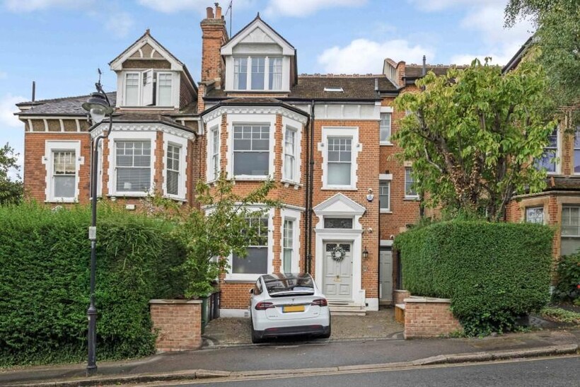 Southwood Avenue, N6 6 bed terraced house to rent - £9,750 pcm (£2,250 pw)
