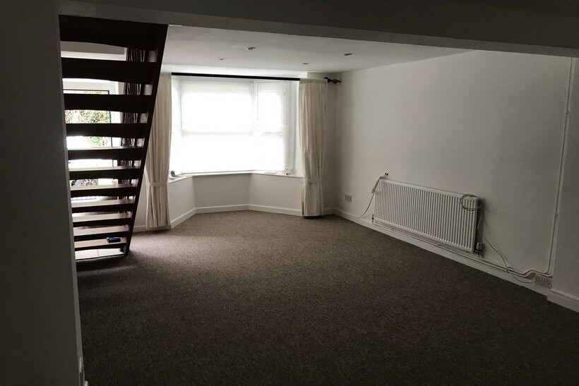 Slade Road, Ilfracombe EX34 2 bed terraced house to rent - £825 pcm (£190 pw)