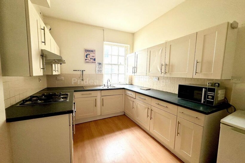 Park Street, Lincoln 1 bed in a house share to rent - £390 pcm (£90 pw)