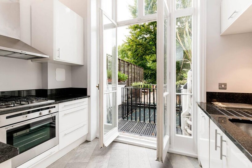 Onslow Gardens, South Kensington... 1 bed flat to rent - £7,150 pcm (£1,650 pw)