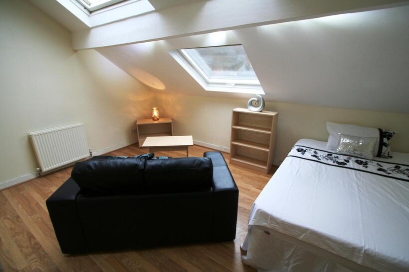 VINERY ROAD, Leeds 1 bed house to rent - £715 pcm (£165 pw)