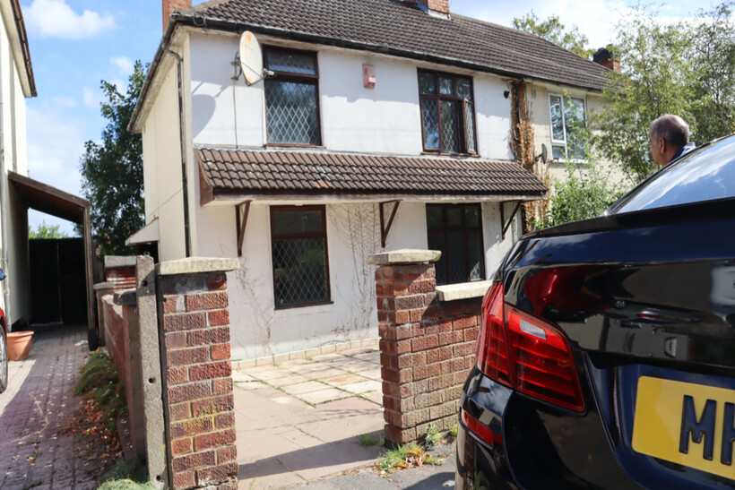 Stonesby Avenue, Leicester LE2 3 bed semi-detached house to rent - £1,295 pcm (£299 pw)