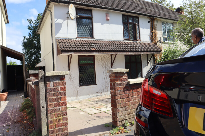 Stonesby Avenue, Leicester LE2 3 bed semi-detached house to rent - £1,295 pcm (£299 pw)