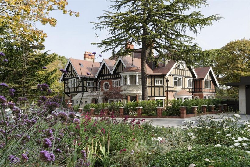 BUXMEAD, KENWOOD, N2 3 bed apartment to rent - £23,833 pcm (£5,500 pw)